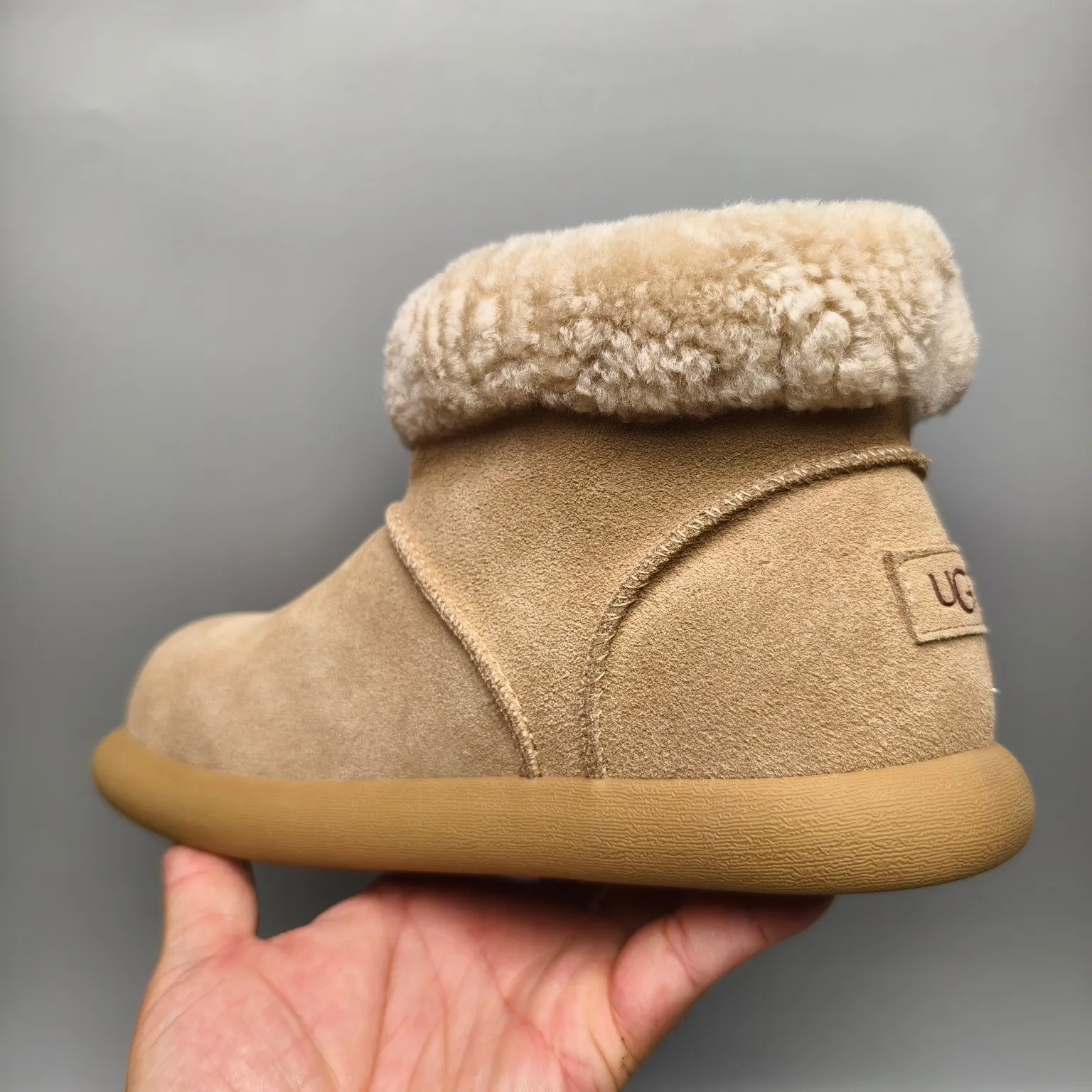 💰540 UGG sheepskin all-in-one snow boots 1618-5 rubber wear-resistant sole casual shoes Color: Gray Maroon Sand Matching size: 35-40